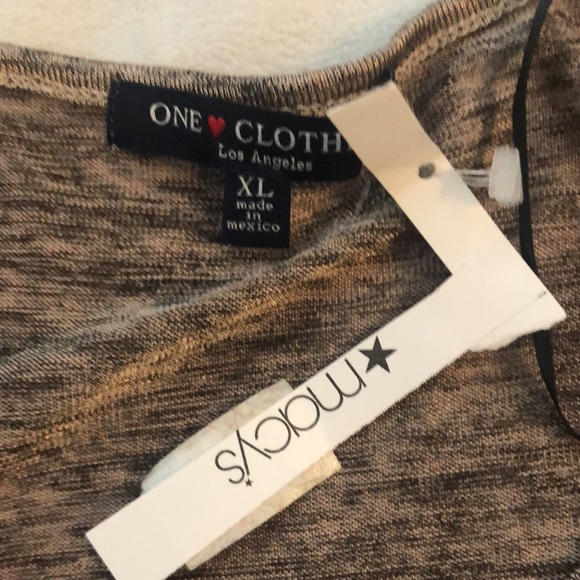 Brand new One Clothing shiny bronze t shirt - Picture 3 of 3